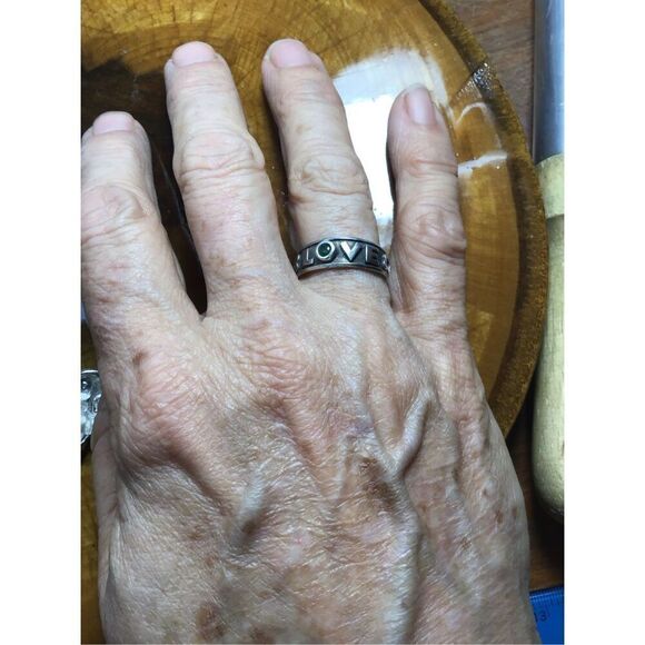 Ring, Emerald and Sterling Silver Ring, NEW, size 7.5, Handmade, gift for lovers - Picture 8 of 9